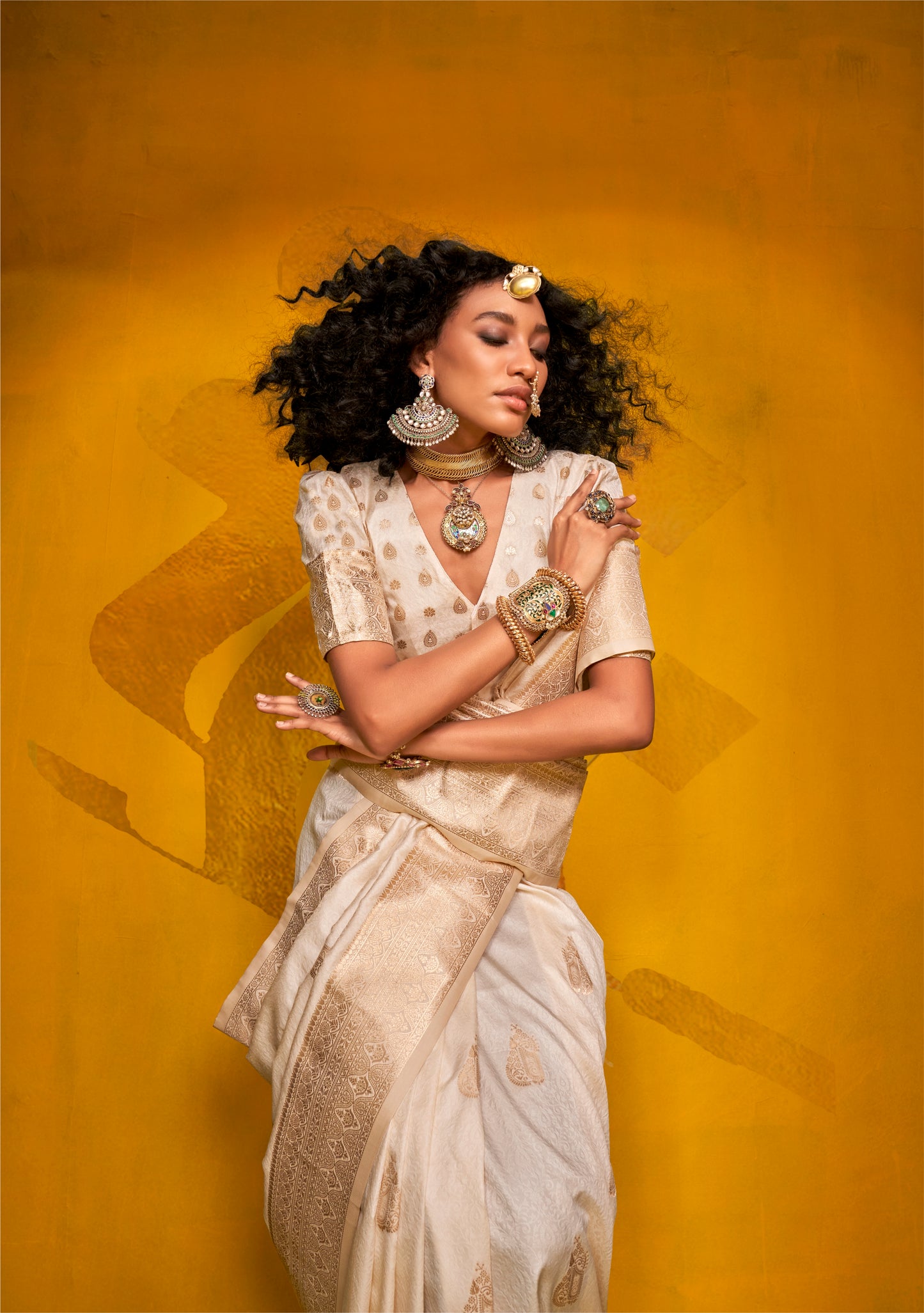 Jivika Two Tone Cream Silk Saree