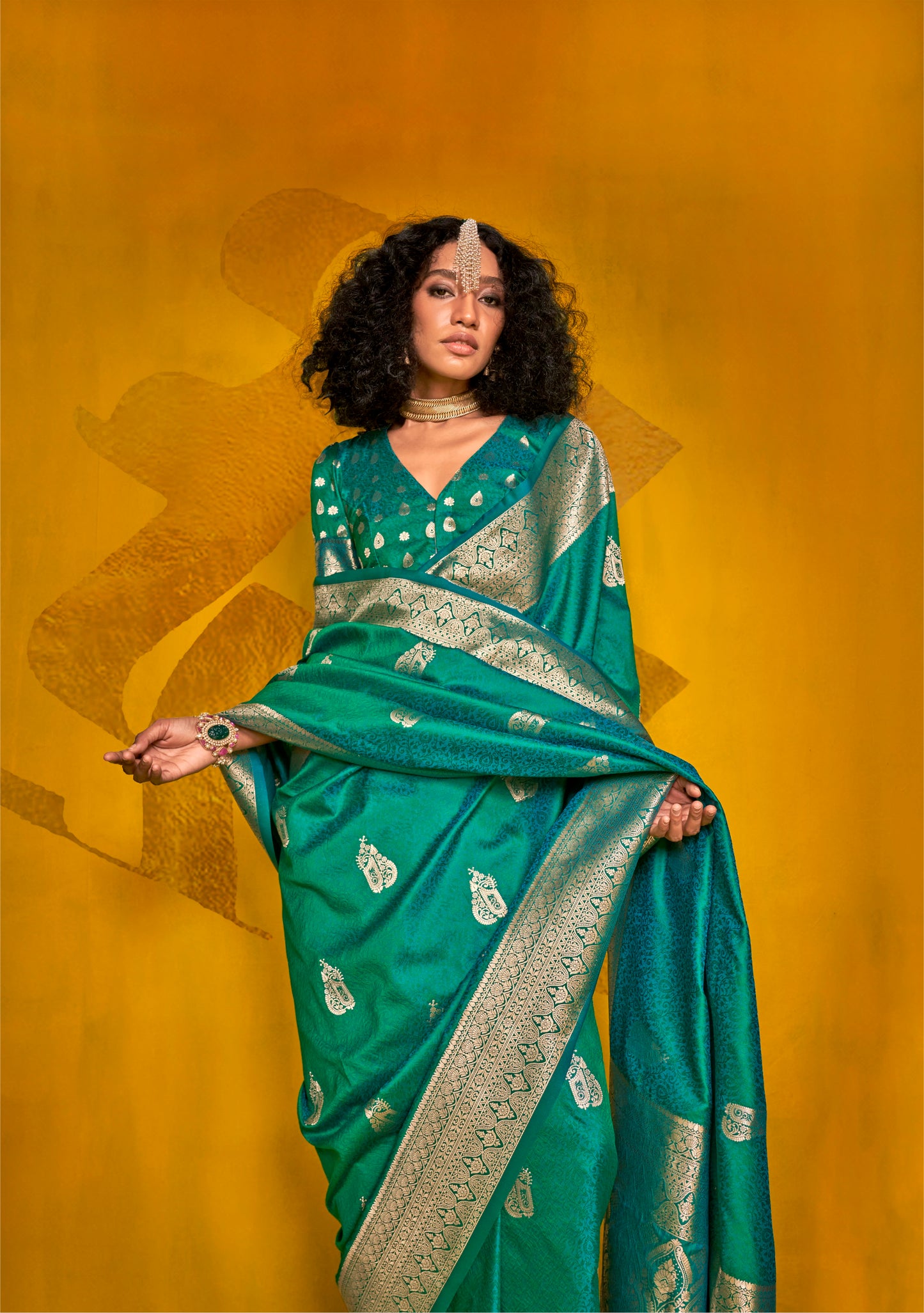 Jivika Green Two Tone Silk Saree