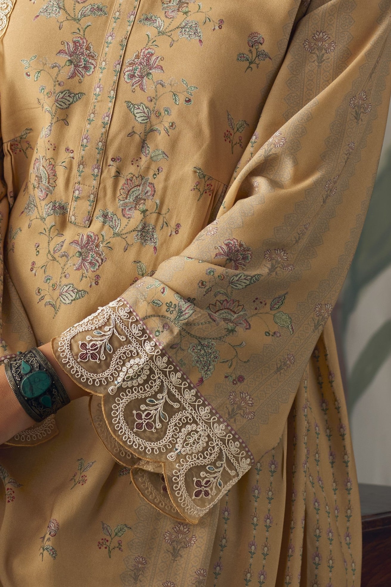 Aaradhya Beige Muslin Digital Print Dress Material