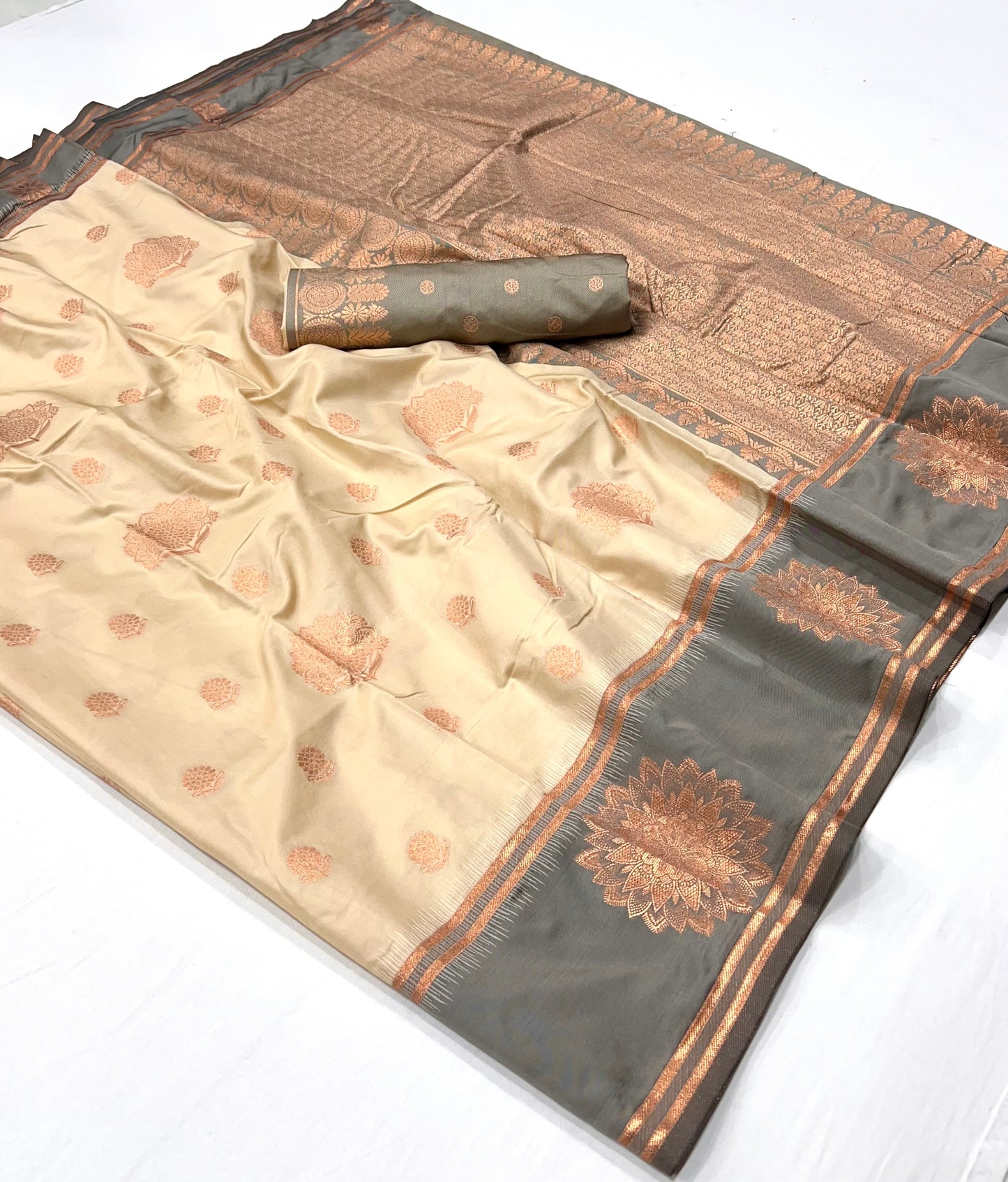 Tarini Two Tone Silk Saree - 6 Colours