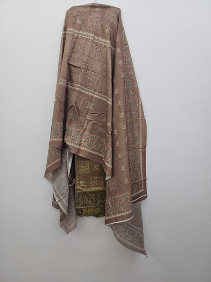 Green Pure Cotton Printed Suit